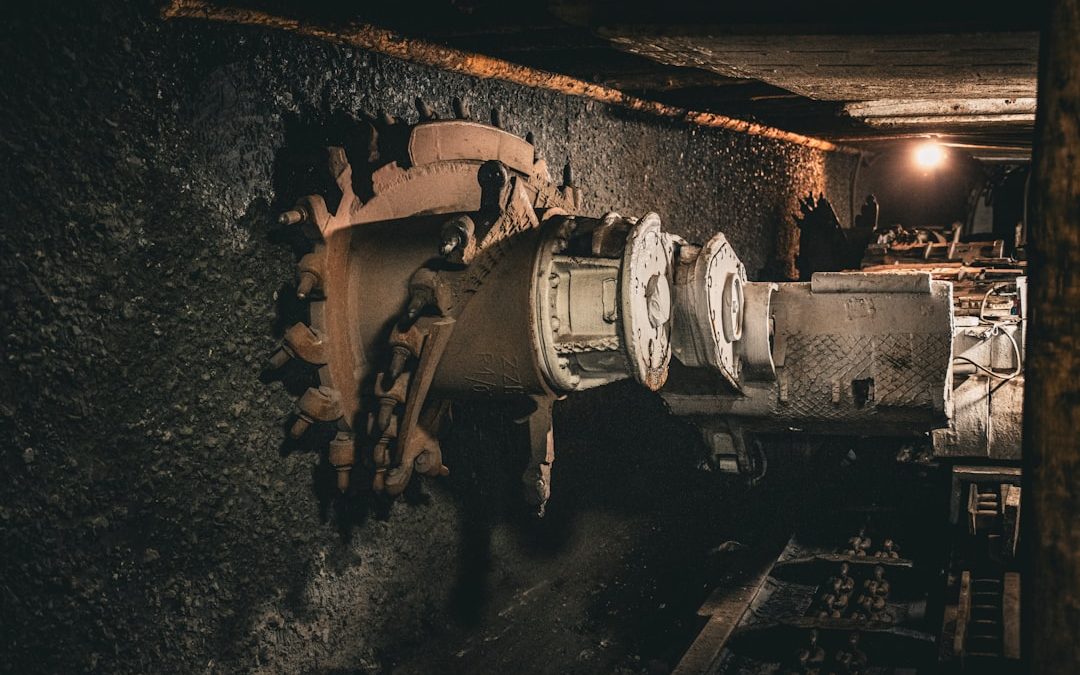 AEM, ABX, WPM Steady as Scorpio Gold Reports Positive Drill Results in Nevada Expansion Project