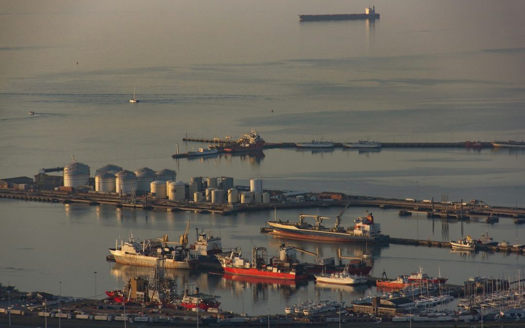 Oil Price Swings Put Markets on Edge as Hormuz Flows Remain Constrained